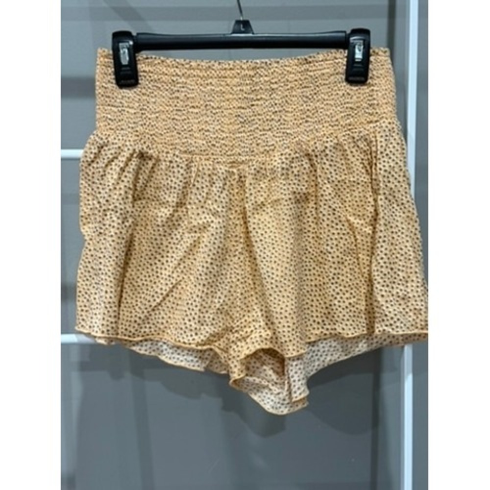 Aerie Women Peach Polka Dot Smocked High Waist Flowy Shorts M Boho Coquette